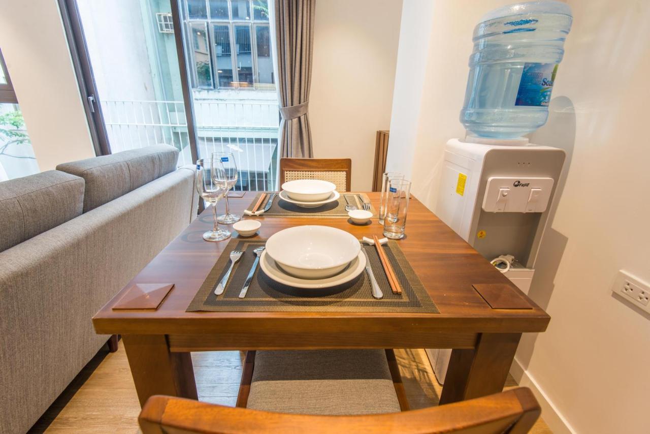22Housing Hotel & Apartment 81 Linh Lang Hanoi Eksteriør bilde