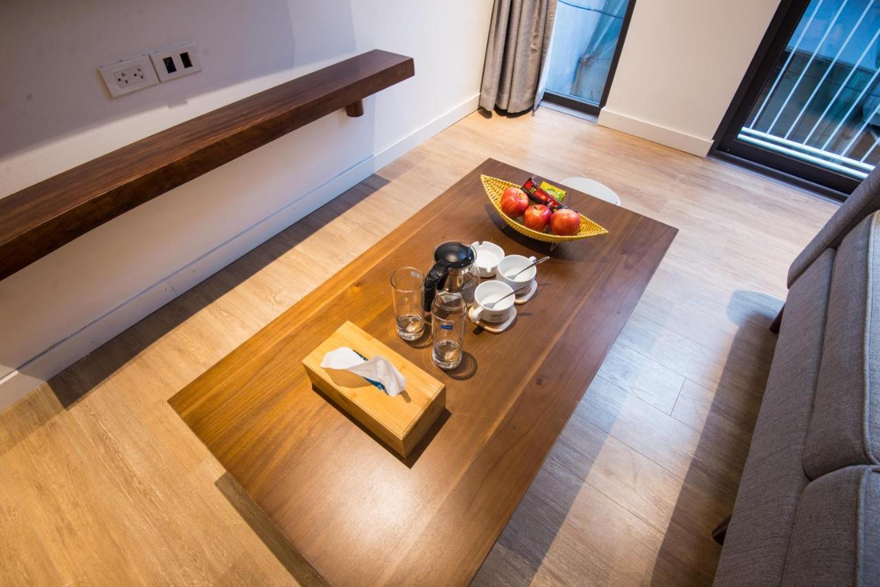 22Housing Hotel & Apartment 81 Linh Lang Hanoi Eksteriør bilde
